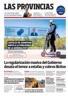 CARTELES DE JUANFRAN JUNTO A LA PUBLICIDAD DE LA GENERALITAT